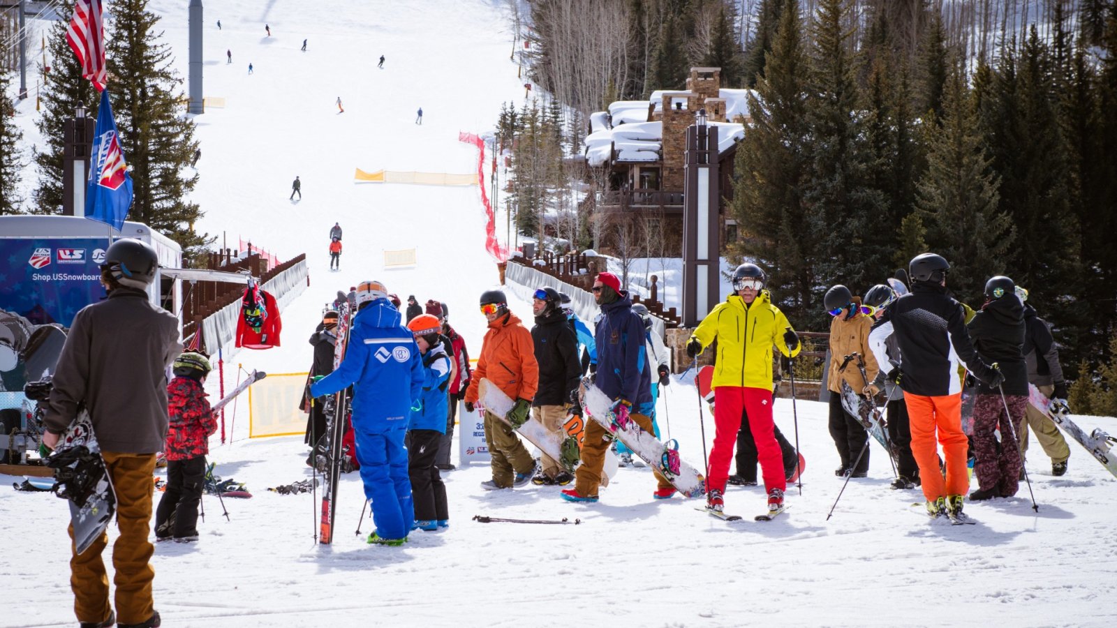 모든 능력 수준에 맞는 최고의 가족 스키 리조트를 찾는 방법