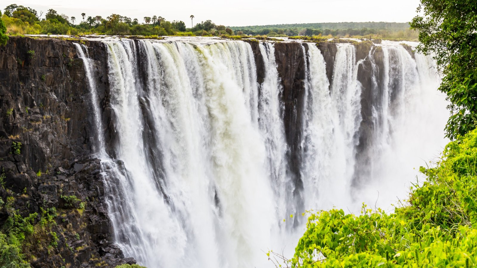 Descubra Victoria Falls: um guia de viagem para escolhas sustentáveis