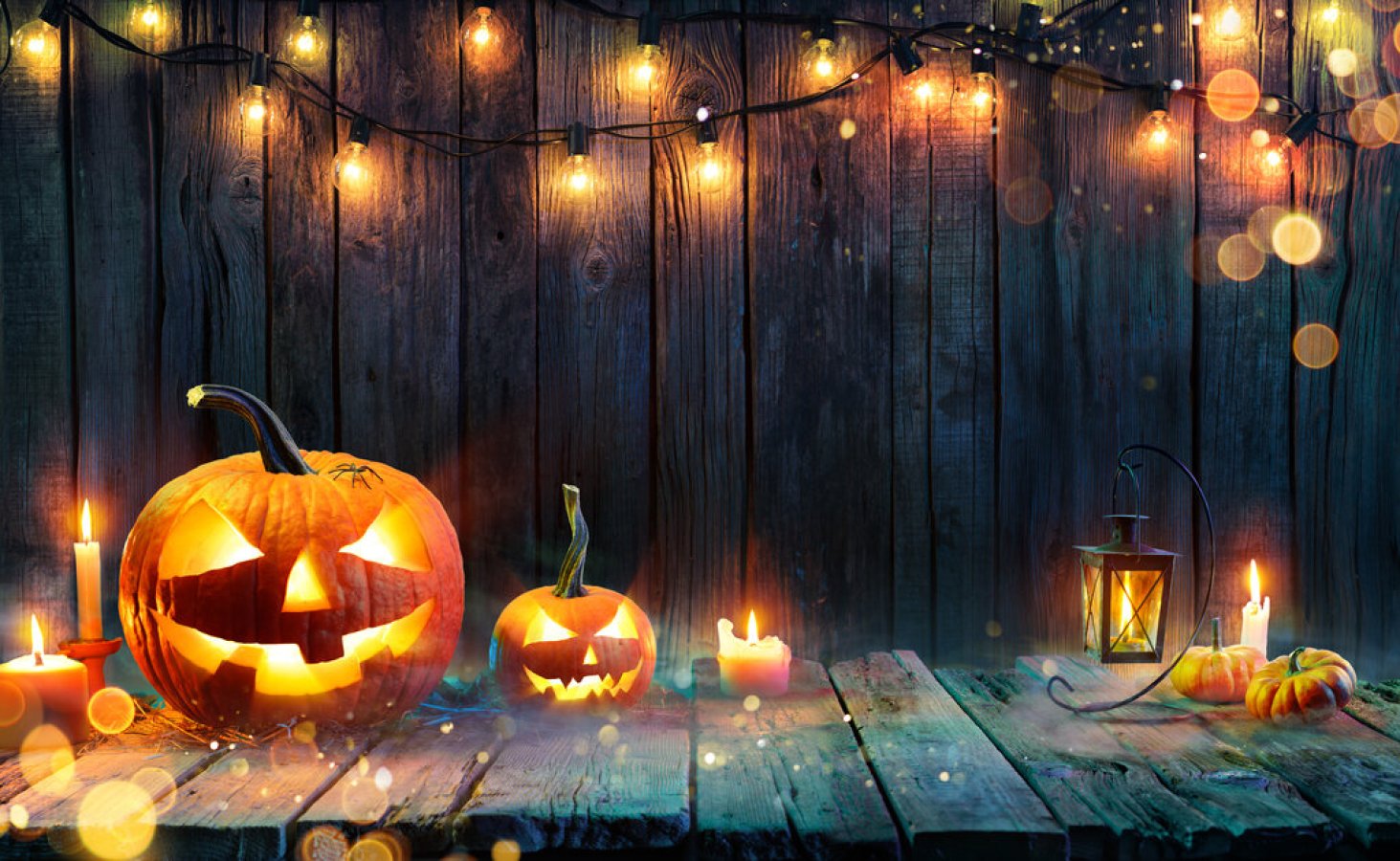 Będziesz chciał, aby te świeczki na Halloween spłonęły w październiku