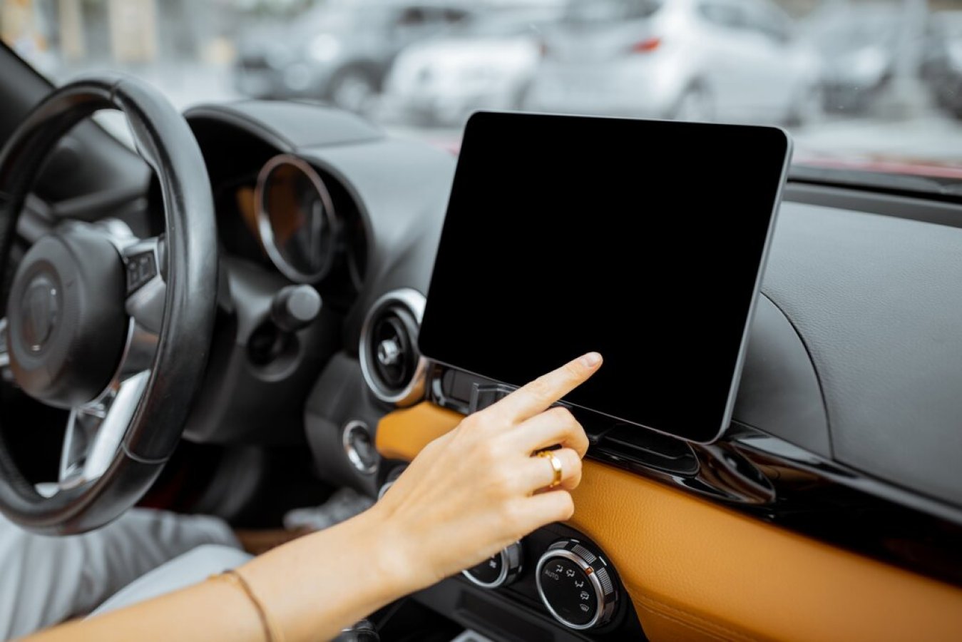 Vehicle touchscreens—real treats or deal breakers?