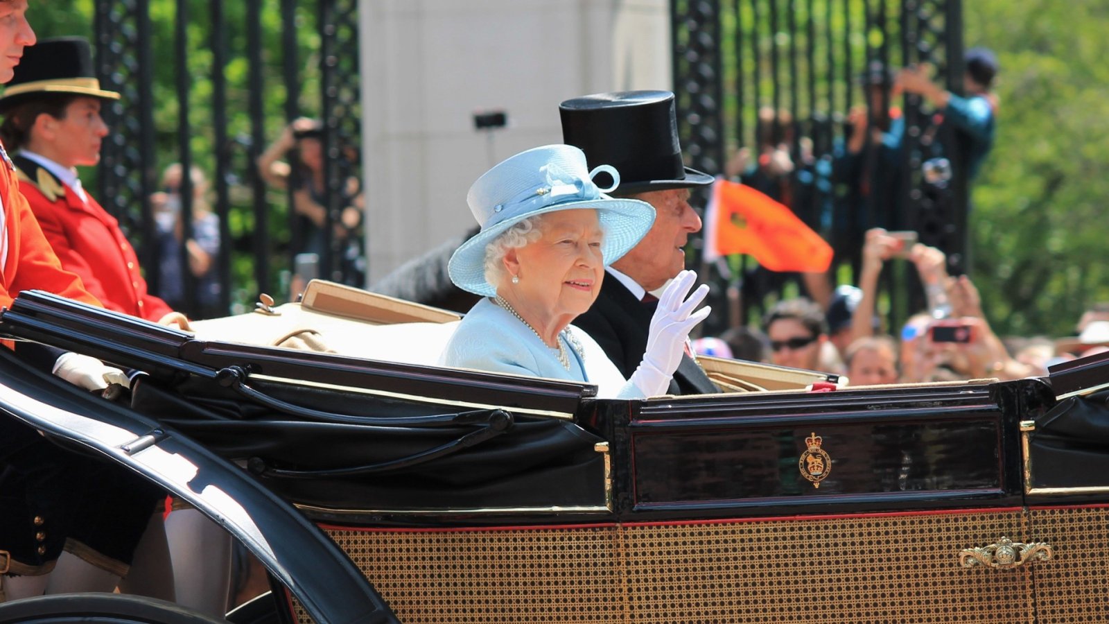 12 extraordinary facts you didn’t know about the Queen